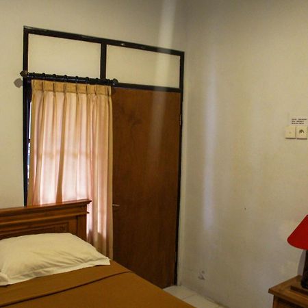 Nyoman Guesthouse Canggu Rom bilde