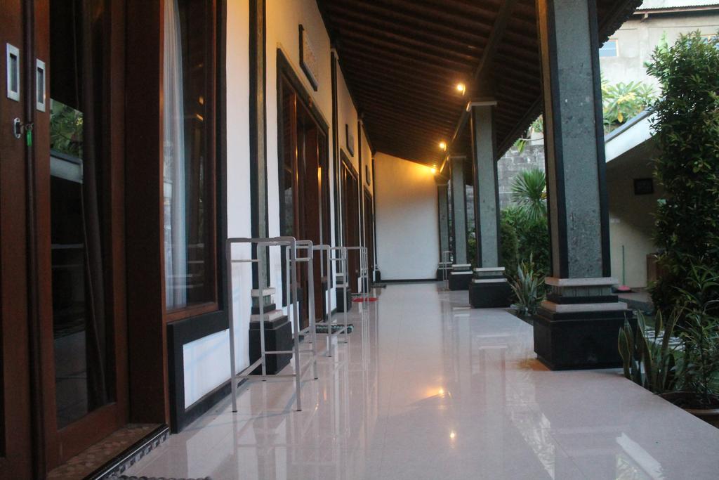 Nyoman Guesthouse Canggu Eksteriør bilde